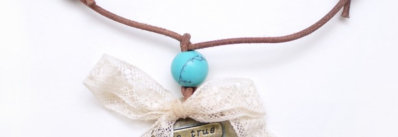 Con un Toque de Amor - Collar 5