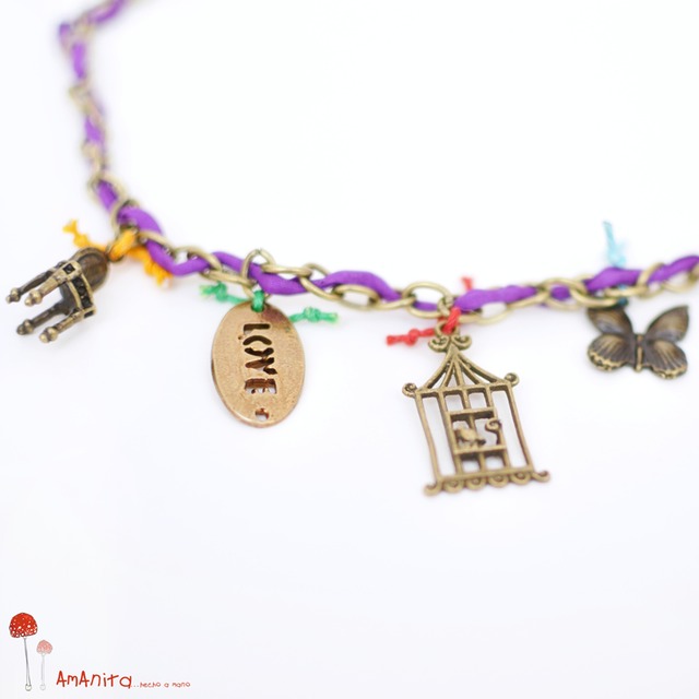 Jóvenes Amanitas - Collar 7.2